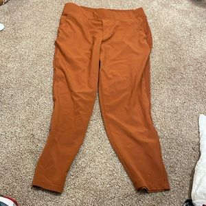 Soundstyle burnt orange joggers